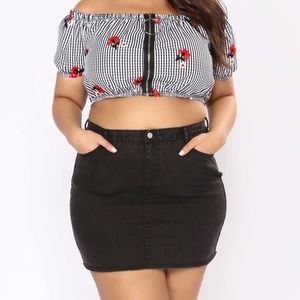 FASHION NOVA DARK DENIM SHORT SKIRT